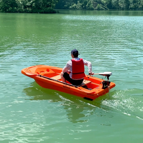 Tool boat